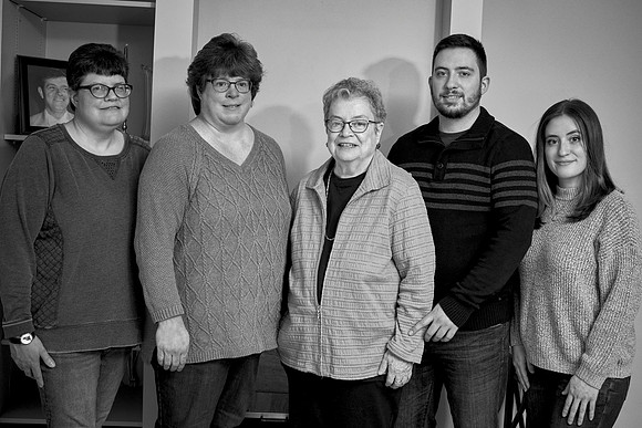 0 28_bw-studio