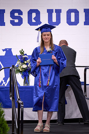 X4Graduations 2024 19-standard-scale-4_00x
